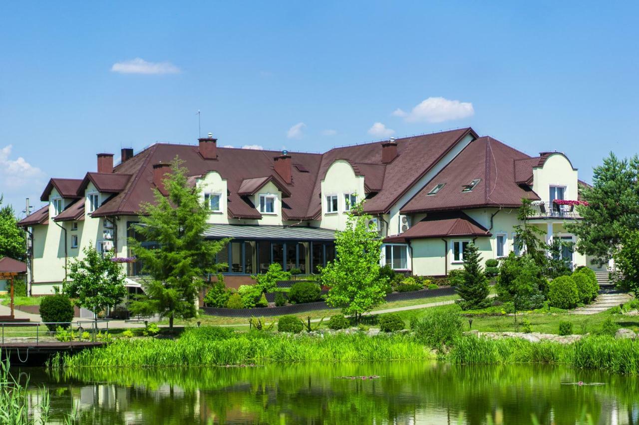 Dworek Helena Hotel Biała Podlaska Kültér fotó